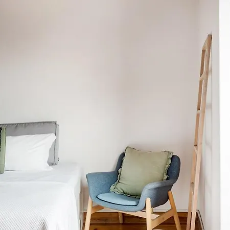 아파트 Bright Studio With Open Views | Alfama 리스본