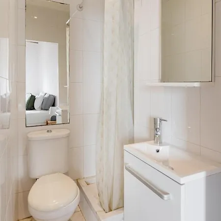 Bright With Open Views | Alfama شقة *