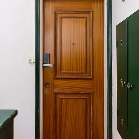 Bright Studio With Open Views | Alfama *