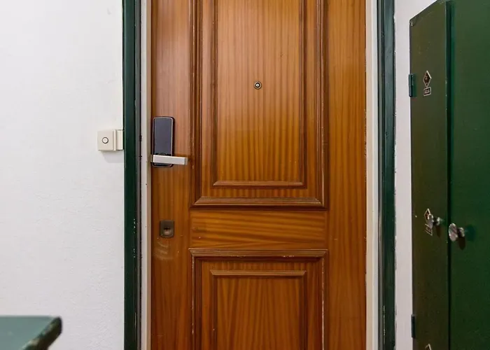 Alfama Views In Historical * Lisbona